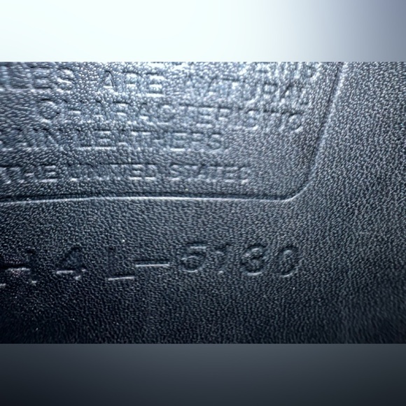 Vintage 1994 Coach Station Bag. Made in the USA. Beautifully reconditioned. - Picture 2 of 11